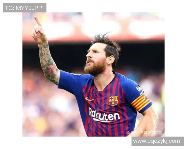 与C罗齐名的足球巨星梅西的传奇历程与球场成就解析