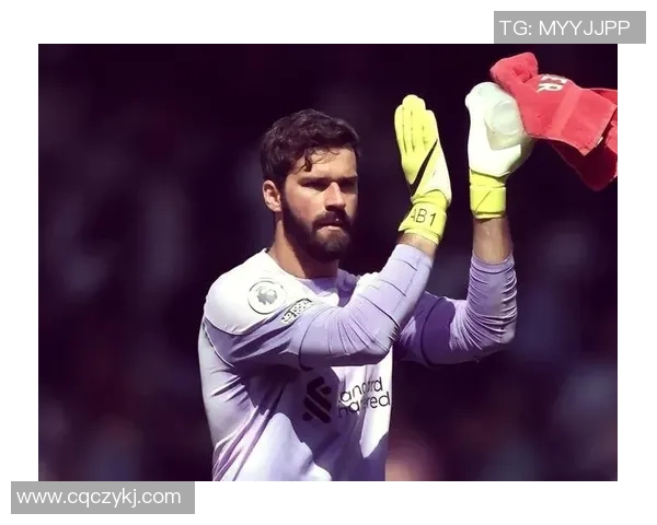 足球四大球星精彩瞬间大集锦全景展示与精彩对比分析